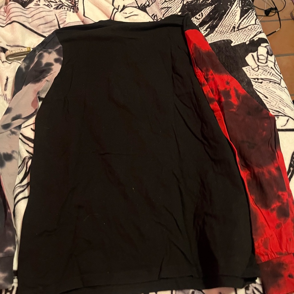 A Nightmare on Elm Street Black and Red Long Sleeve Shirt - Picture 6 of 6